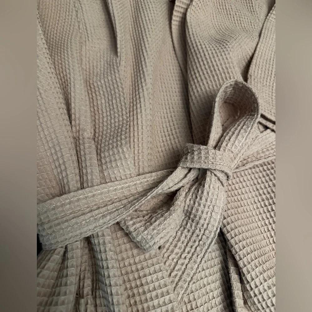 Waffle Knit Robe - Picture 7 of 12